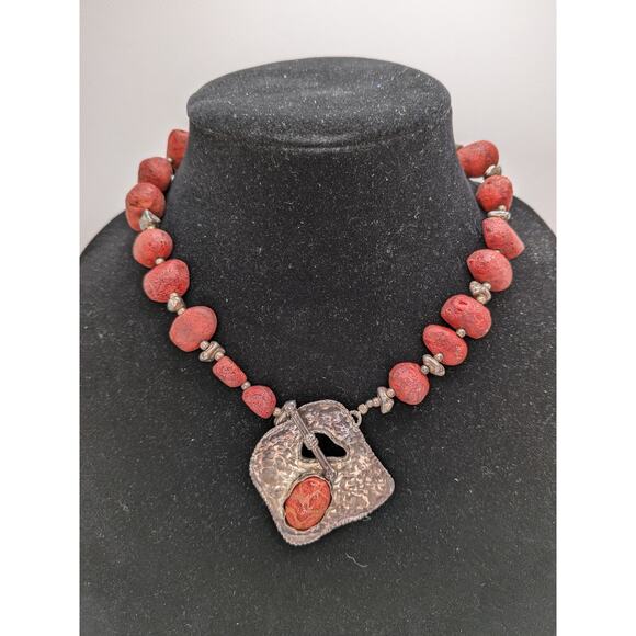 Silpada Red Sponge graduated Coral Necklace sterling Silver Toggle Clasp 17.5" - Picture 1 of 6